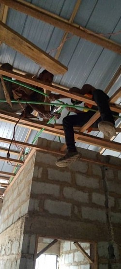 Ceiling pipe laying